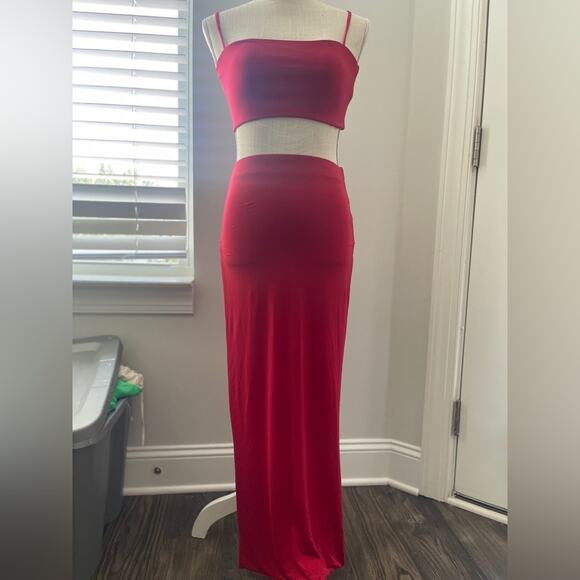 Fashion Nova Vibrant Red Maxi Skirt - Picture 5 of 10